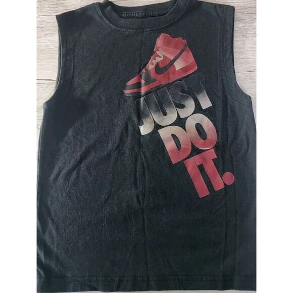 NIKE SB DUNK JUST DO IT‎ TANK TOP YOUTH SIZE 5 BLACK RED FRONT PRINT - Picture 1 of 5